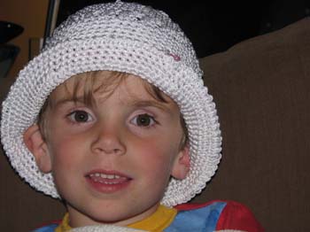 20090717_MommyHat_0001